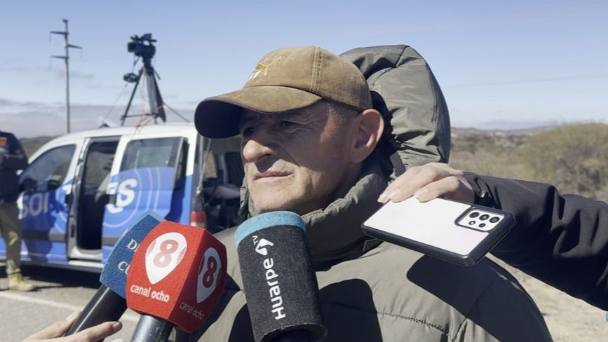 “Estamos destrozados”: el dolor del hermano de Jorge Carbajal tras la tragedia aérea