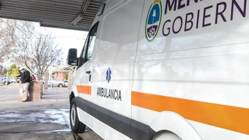 Usó una ambulancia para ir a un boliche y terminó cesanteado del Estado