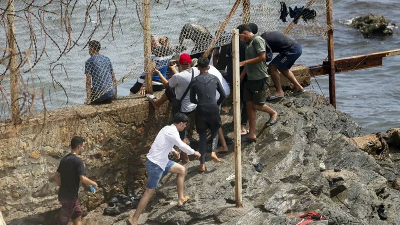 Tragedia migratoria en Ceuta: hay al menos 34 muertos al intentar llegar a España