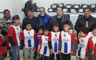 Los clubes albardoneros cuentan con indumentaria de estreno