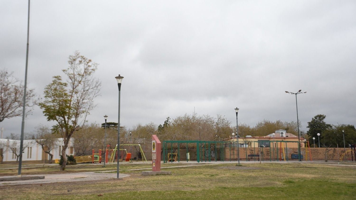 El SMN anticipa mínimas cercanas a los 0°C para este martes