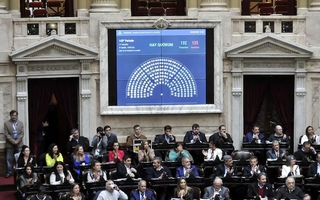 Una diputada nacional sanjuanina decidió cambiarse de bloque 