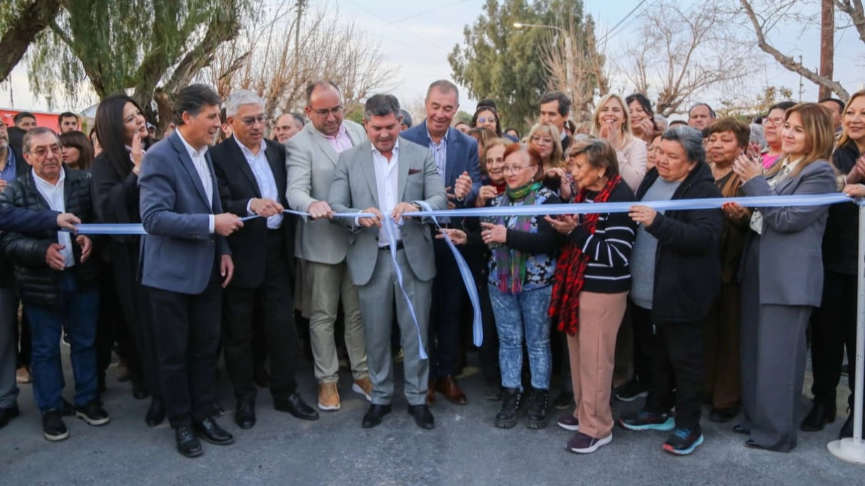 La Villa Flora ahora cuenta con nuevos pavimentos y conexiones de cloacas