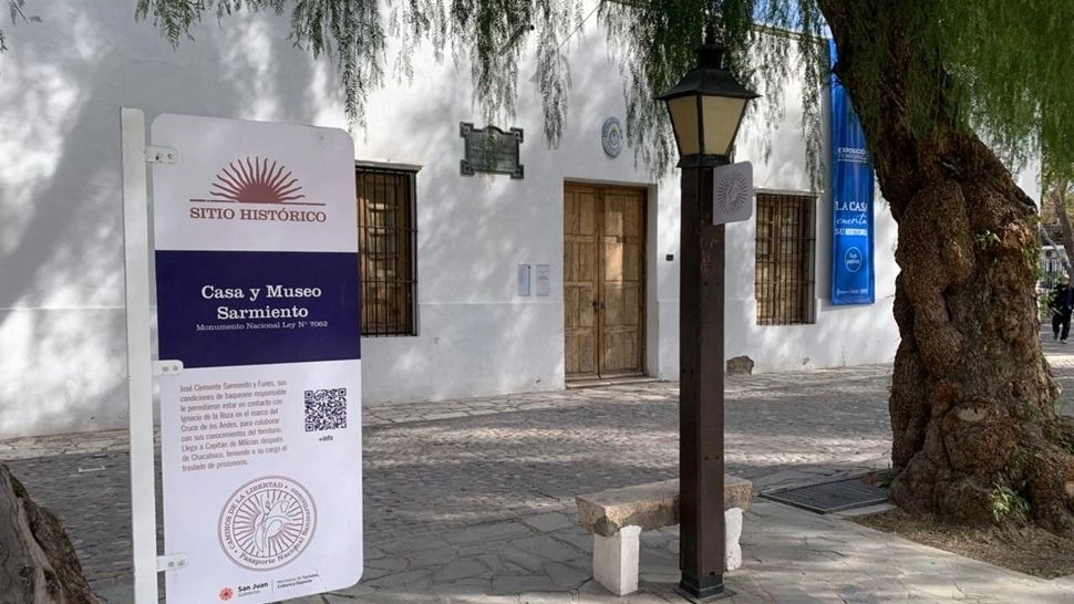 La Casa de Sarmiento exhibirá la réplica del sable corvo de San Martín