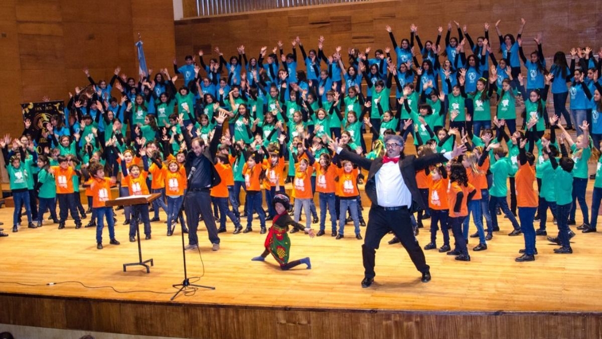 Voces de Argentina y Chile se unen en el festival de coros en San Juan