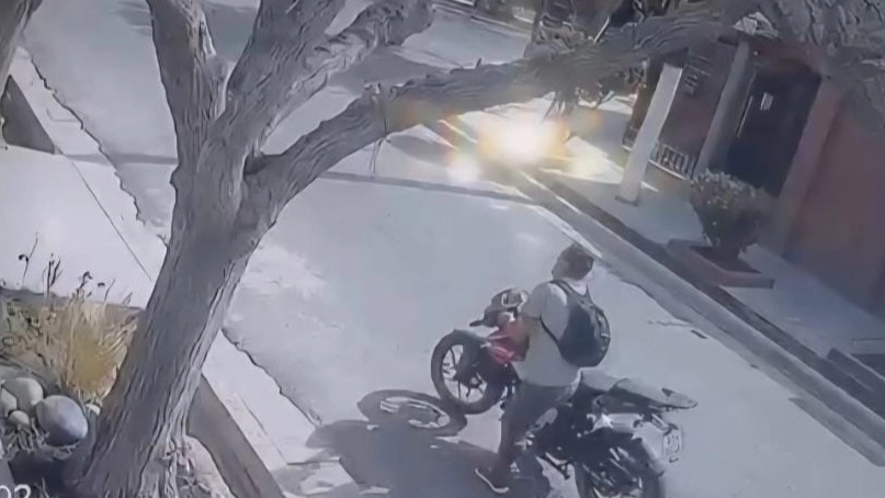 Cayó por robo de moto: vecinos lo detuvieron y lo entregaron a la policía
