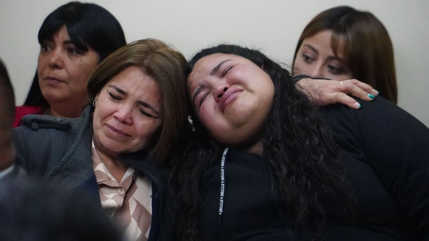 La emoción y el llanto de la familia de Yanina Pérez tras la perpetua a "El Guascazo"