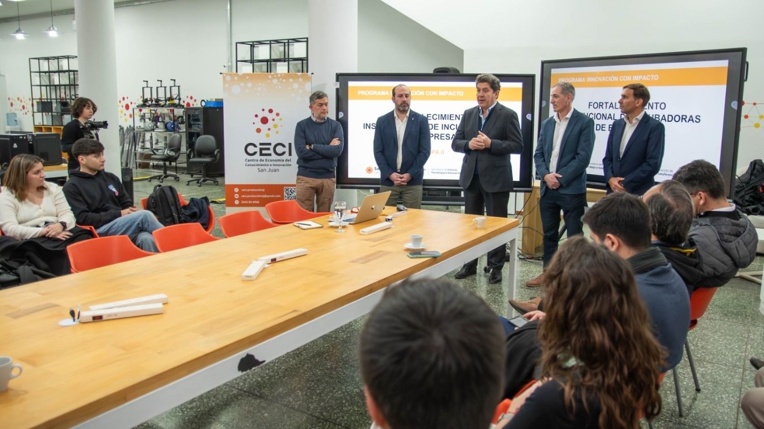 Lanzan una nueva etapa para fortalecer a emprendedores locales