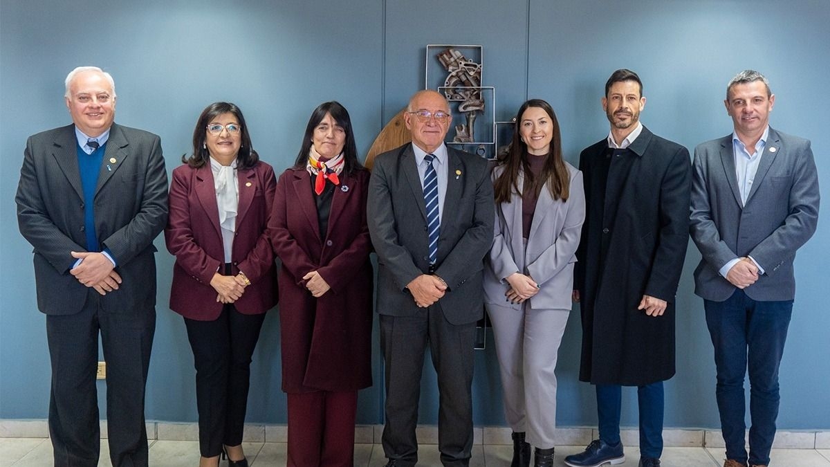 La UNSJ firmó un convenio para que estudiantes hagan prácticas en una empresa minera