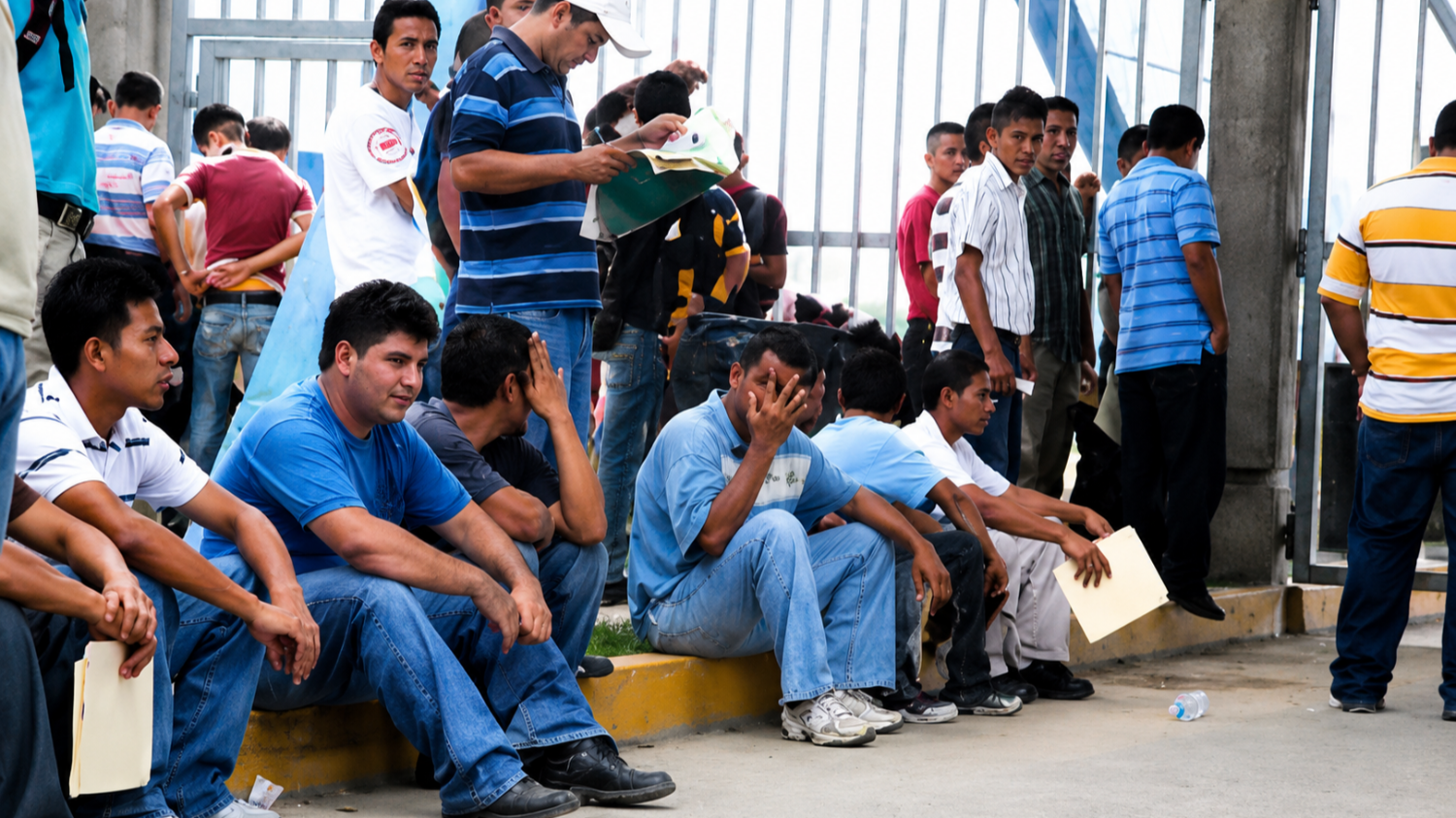 Casi la mitad de los jóvenes argentinos vive en situación de vulnerabilidad