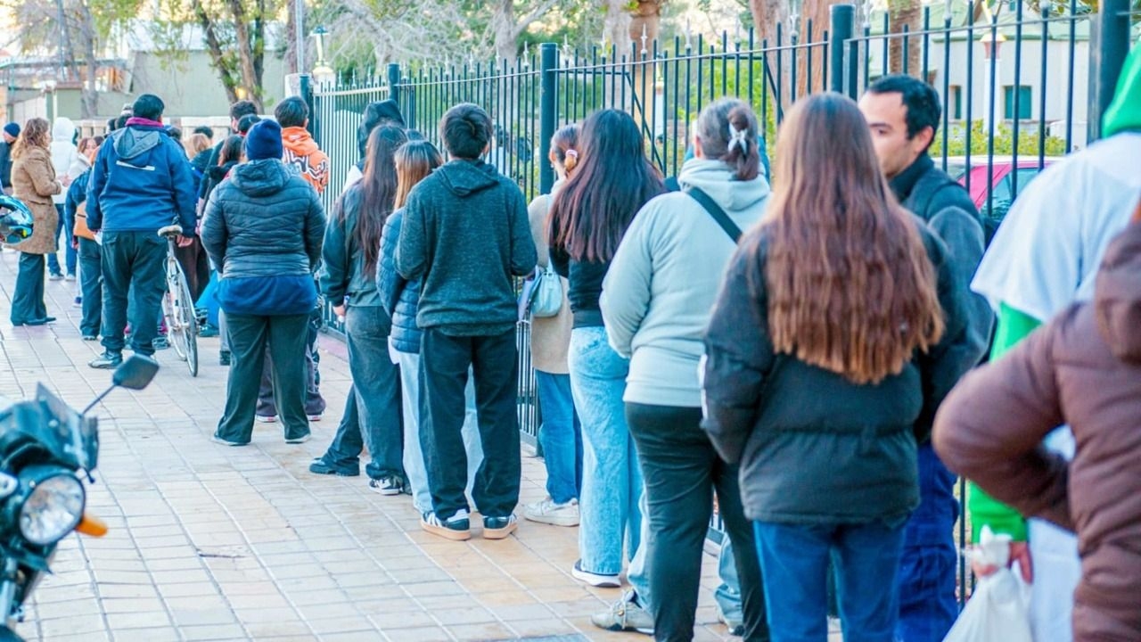 Más de 1.500 vecinos se anotaron para aprender oficios en Rivadavia