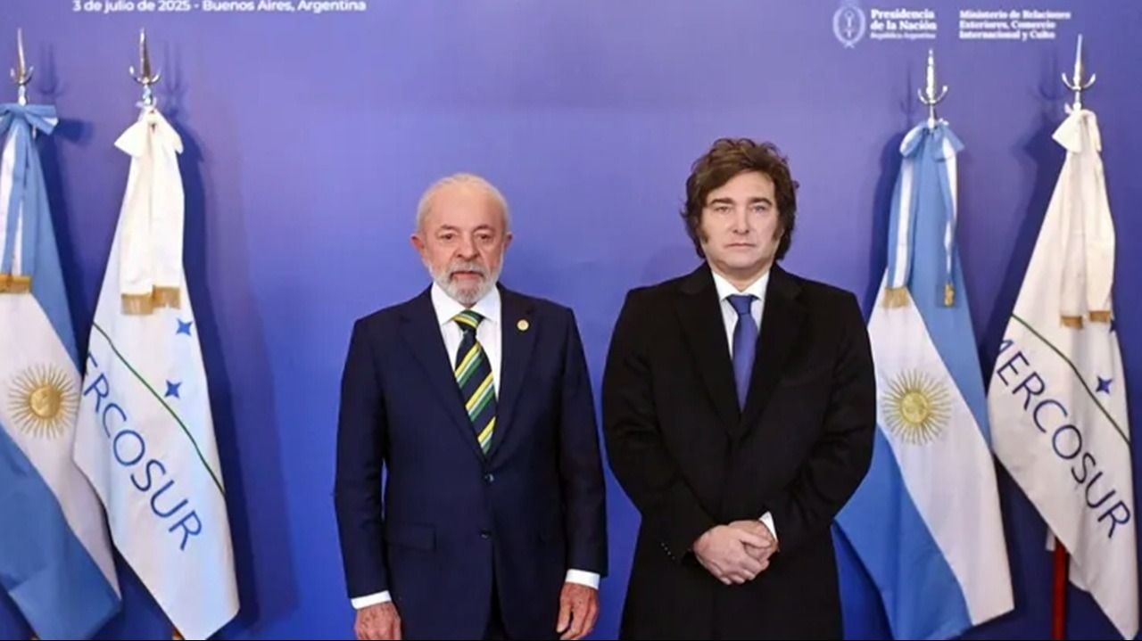 Milei cuestionó la decisión de Lula tras el retiro del embajador y habló de “aislamiento”
