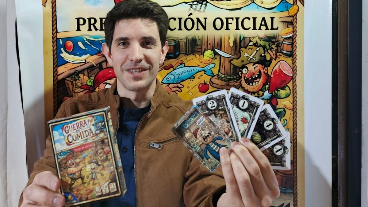 Un creador sanjuanino lanza su segundo juego de mesa "Guerra de Comida"