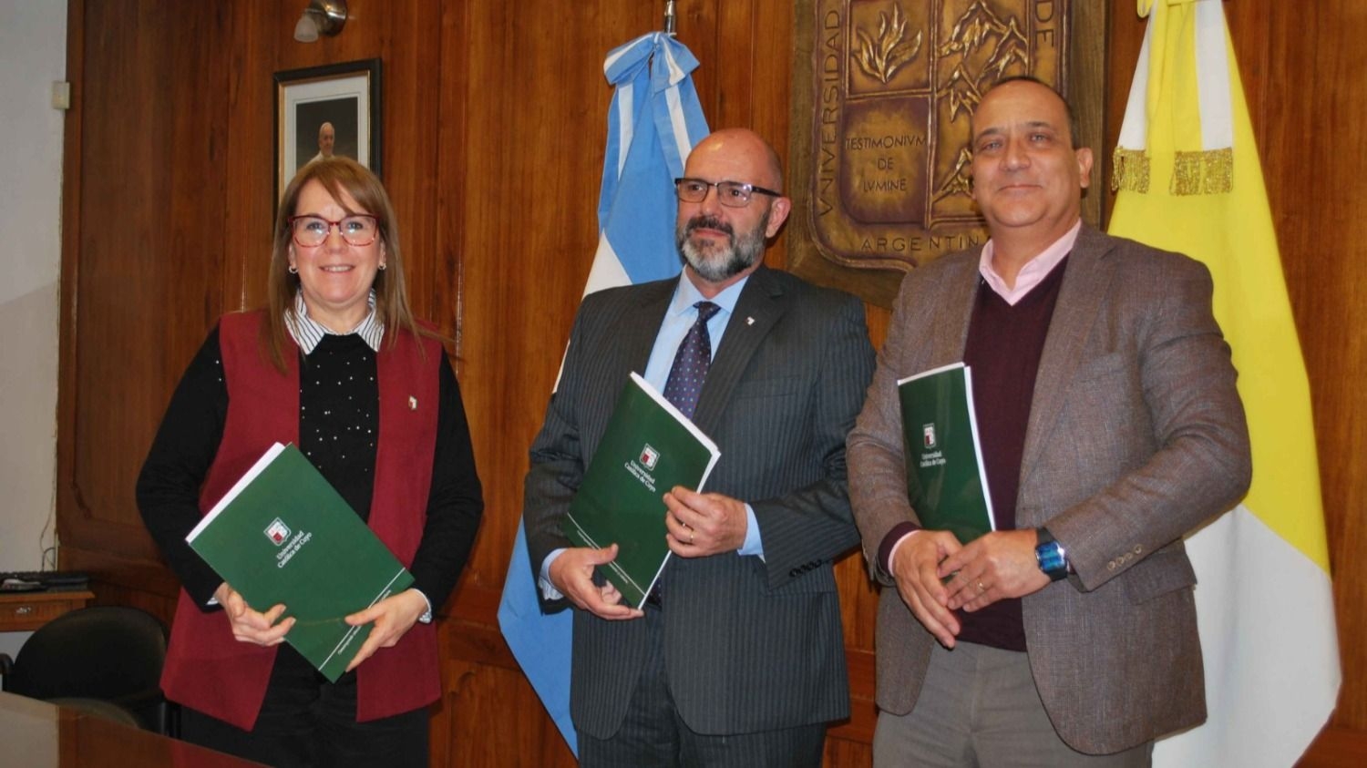 UCCuyo y Los Azules otorgarán 40 becas para capacitar a jóvenes de Calingasta
