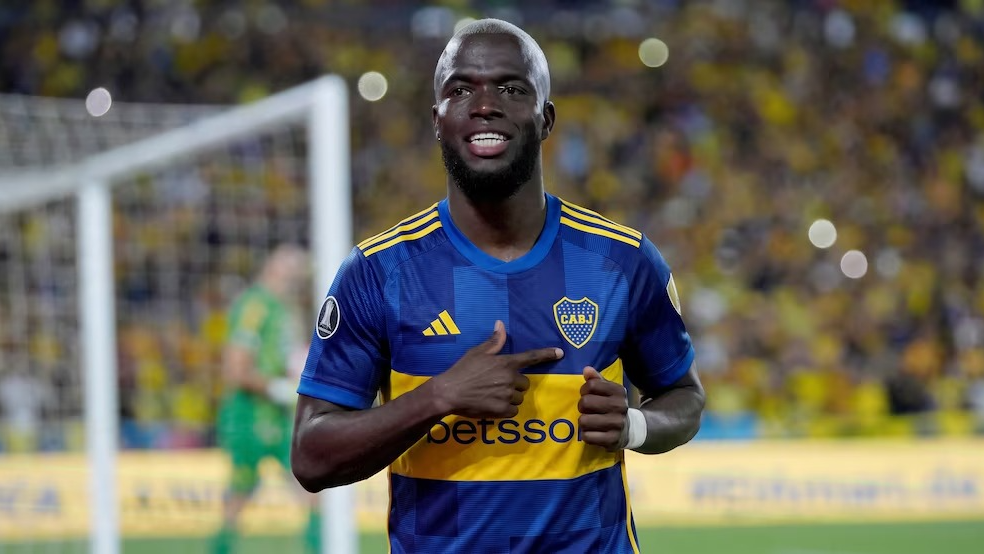 Boca presentó a Enner Valencia y ya tiene fecha para su llegada a la Argentina