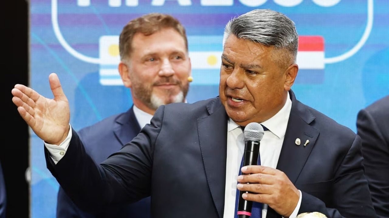Tapia quiere todo el inicio del Mundial 2030 sea en Argentina