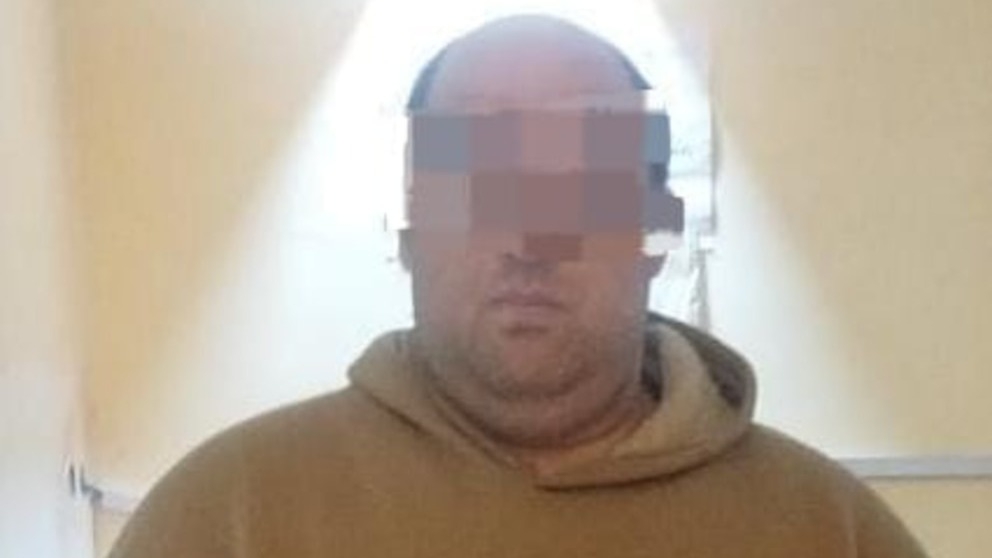 Escondido en un telo, atraparon al falso médico que estafó a enfermos graves
