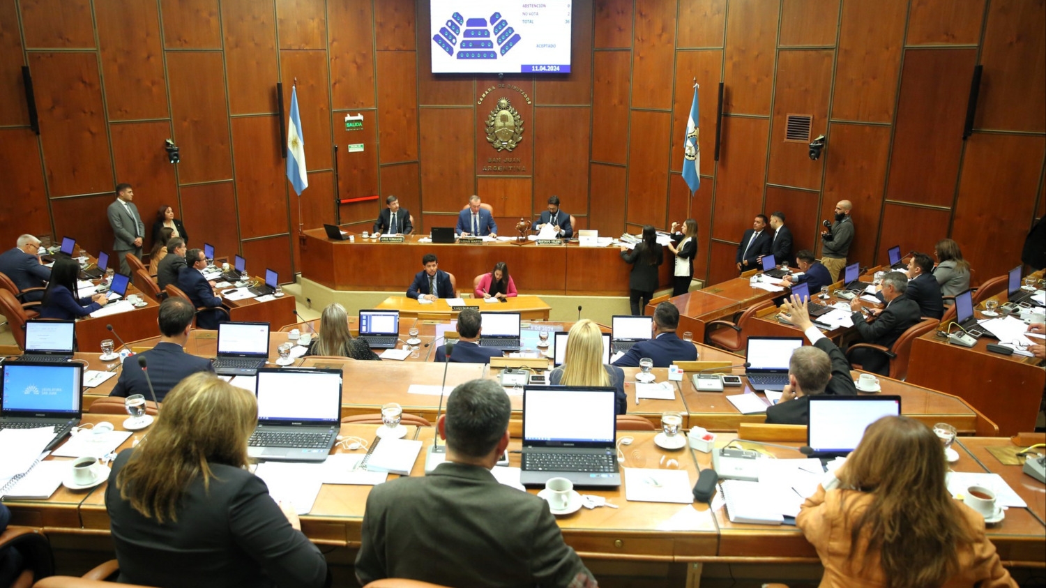 Fernández pidió acelerar en Diputados el acuerdo por los fondos de Vicuña