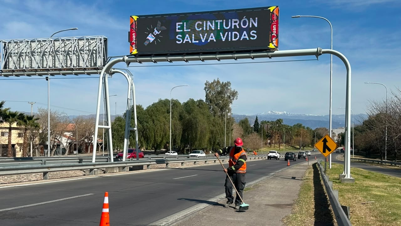 Vialidad inició la obra en la Circunvalación y pidió máxima precaución