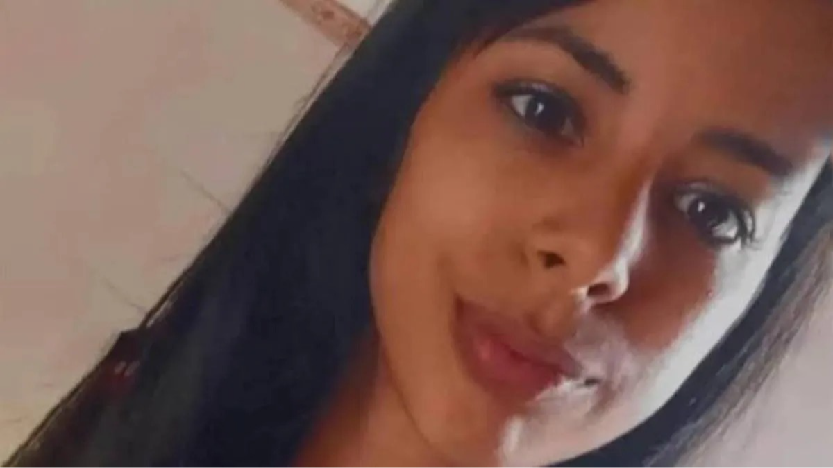 Denunció dos veces a su compañero por acoso y él la asesinó de siete disparos