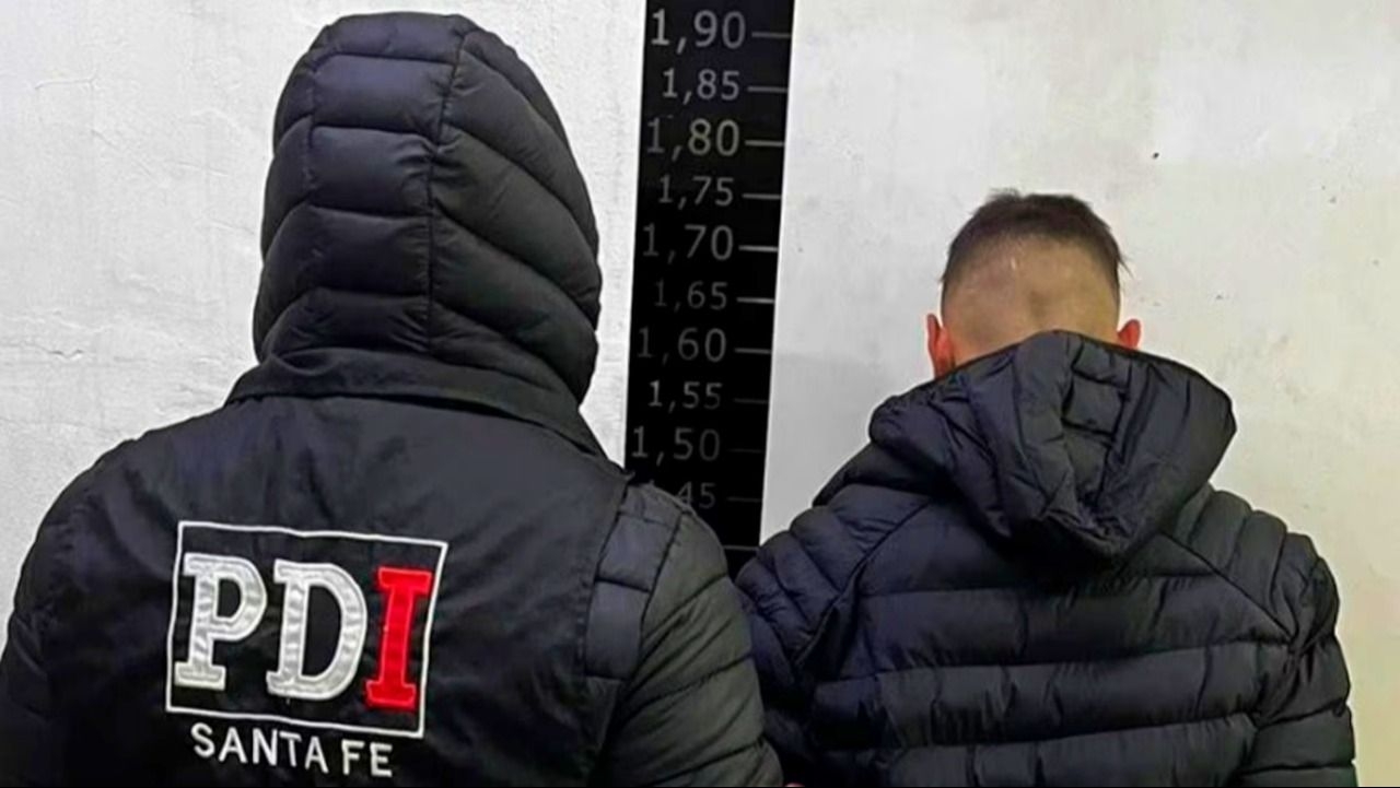 Se entregó un joven de 18 años acusado de matar a un jubilado en Rosario