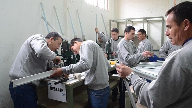 Capacitarán en oficios a 25 presos para facilitar su reinserción laboral