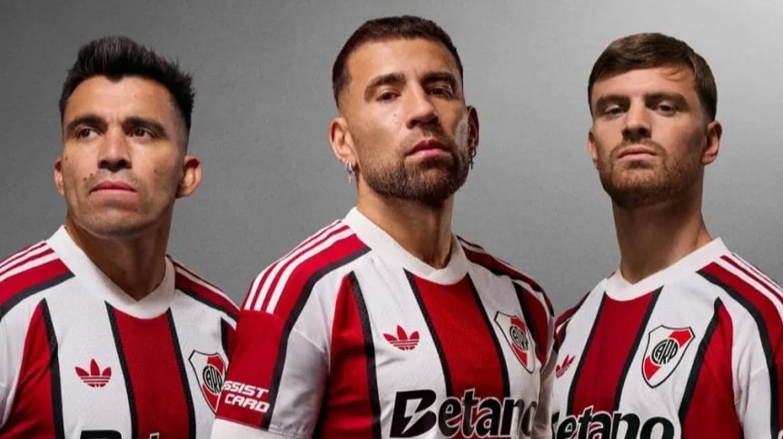 River estrenó su nueva camiseta alternativa: cómo es y cuánto cuesta
