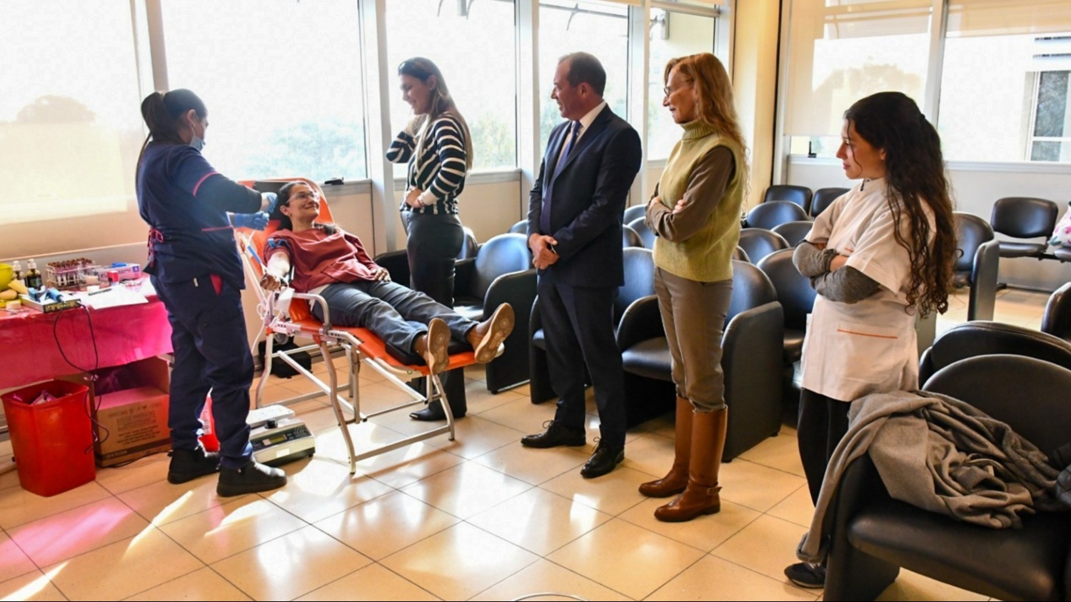 Salud busca más donantes de sangre con colectas ministerio por ministerio