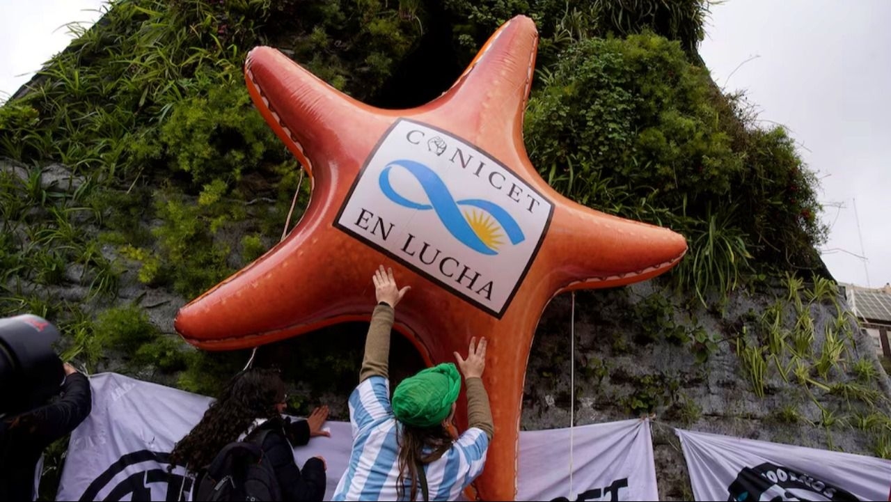 Ciencia en alerta: investigadores del Conicet denunciaron un fuerte deterioro