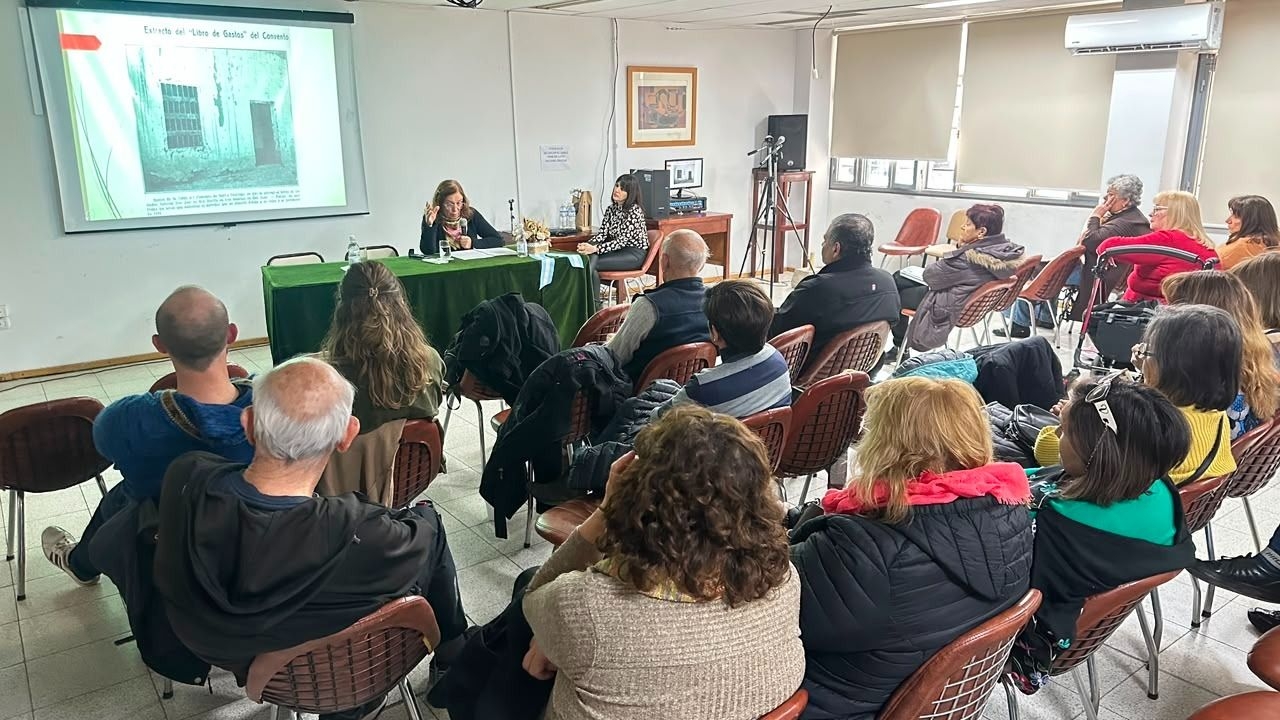 Conferencia en la UNSJ sobre la gesta del Cruce de los Andes