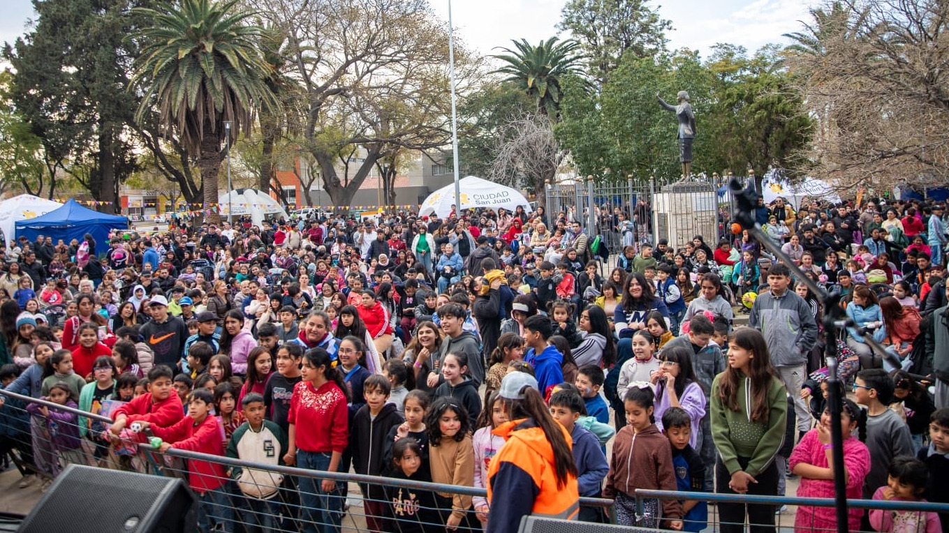 PlazAventura reunió a 1.500 chicos para festejar el Día del Niño en Capital