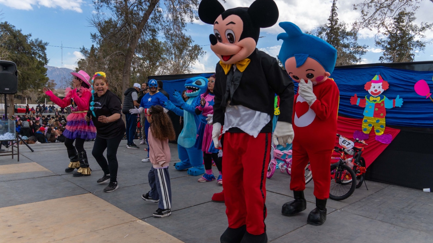 Más de 3.000 personas dieron inicio a los festejos por el Día del Niño