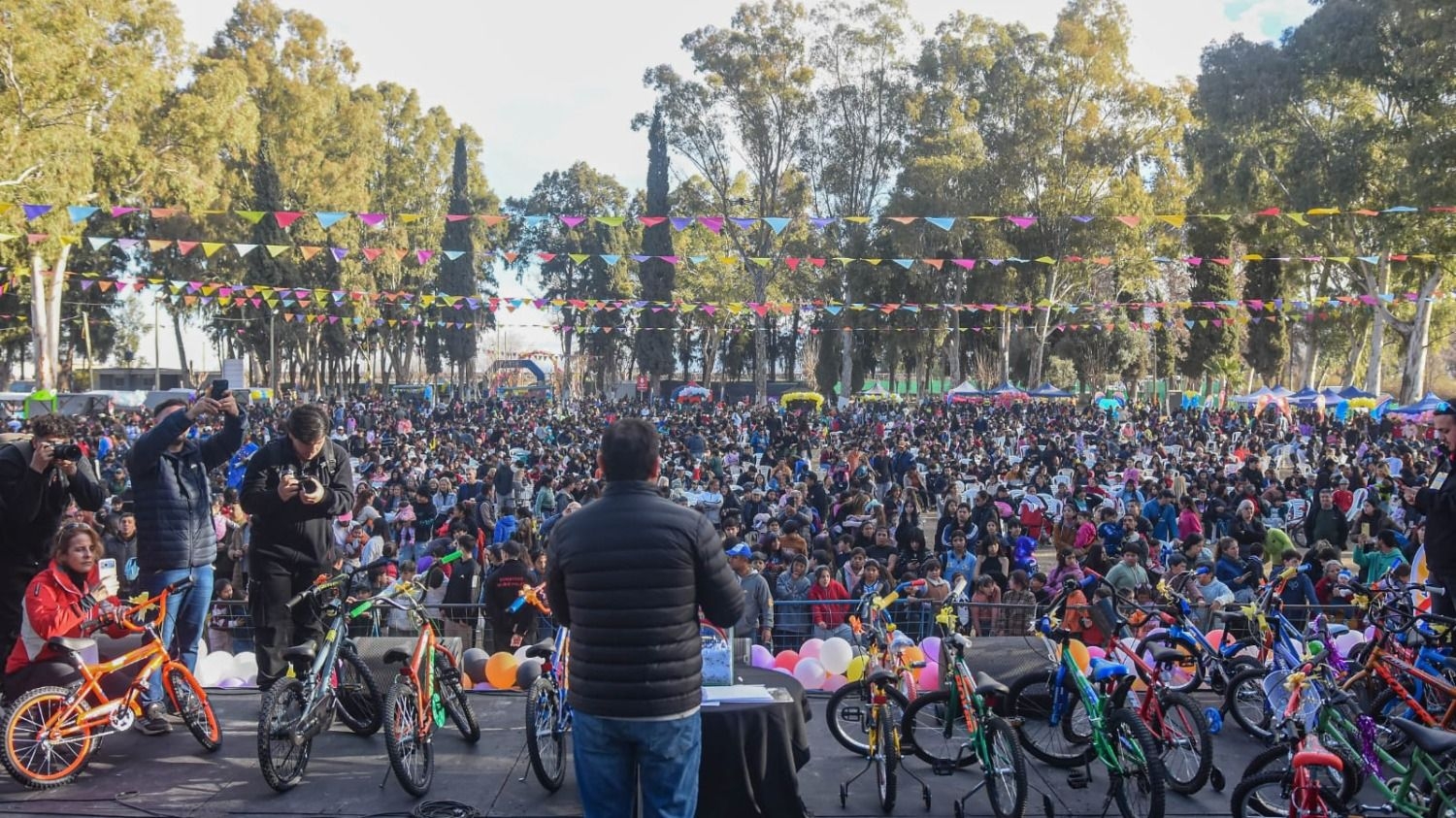 Más de 20 mil personas celebraron el Día del Niño en Santa Lucía