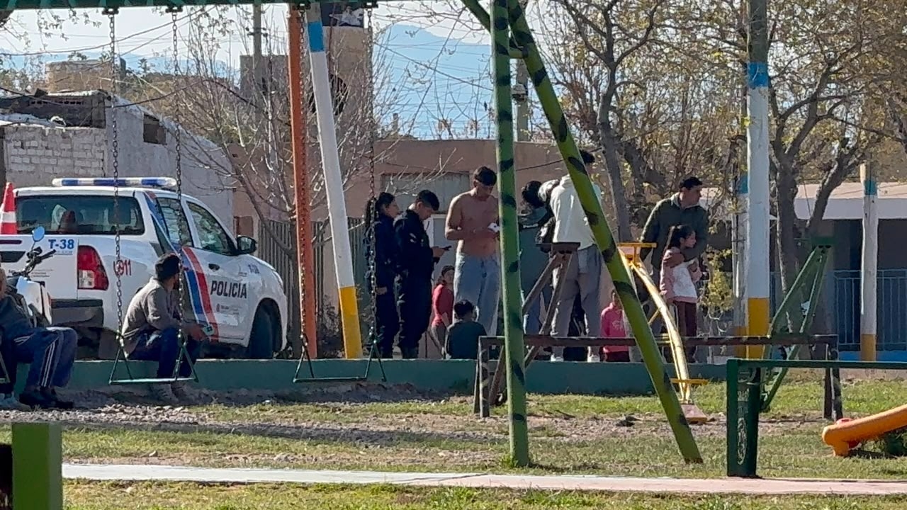 Vecinos de Rawson terminaron a las piñas por una aparente pelea de niños