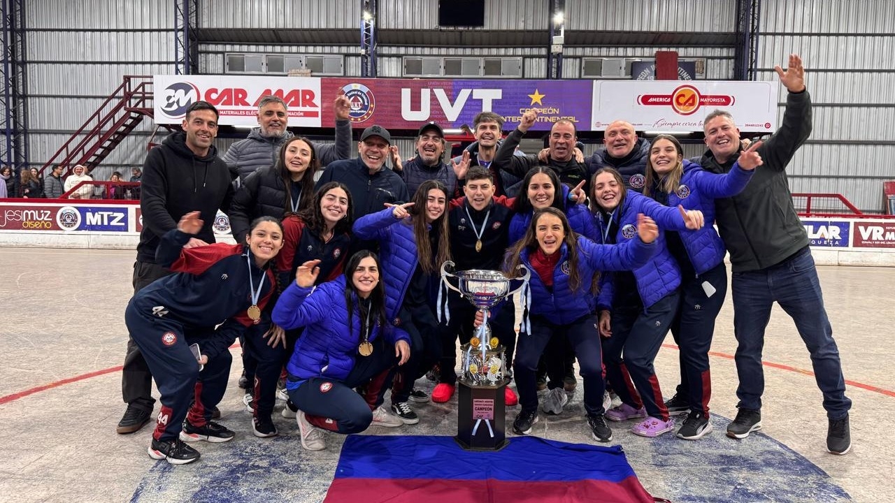 El Comunitario lo hizo otra vez: UVT gritó campeón con las mujeres