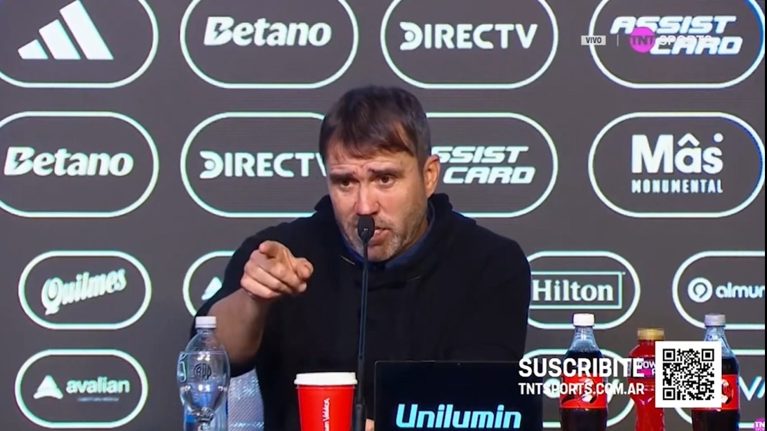 “No te lo voy a permitir”: Coudet se cruzó con un periodista