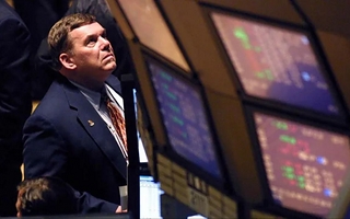 Los bonos argentinos caen en Wall Street y sube el riesgo país