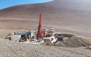 Hallan oro y plata en el proyecto Peñas Negras