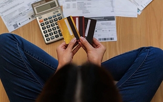  Bancos, morosos y agencias de cobranza: el circuito oculto de las deudas familiares