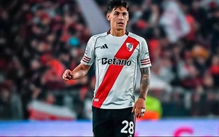 Martínez Quarta, la inesperada solución de Coudet para el lateral