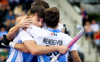 Los Leones golearon 7-1 a Nueva Zelanda y avanzaron en el Mundial