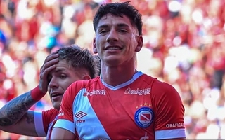 Boca quiere al sanjuanino Francisco Álvarez y ya negocia con Argentinos