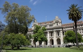 La Corte Suprema puso un límite a los daños al consumidor