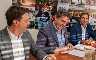 El Gobierno y Casemi acordaron brindar soluciones tecnológicas a proveedores mineros