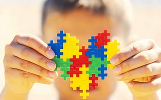 Polémica por el nuevo Plan Nacional de Autismo que impulsa el gobierno