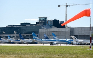 Cerraron Aeroparque por 55 horas y cambia el aeropuerto para los sanjuaninos