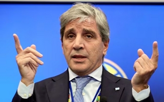 Caputo prepara un anuncio que podría cambiar el acceso a la vivienda