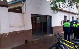 Un alumno de 14 años llevó un arma a la escuela y la disparó