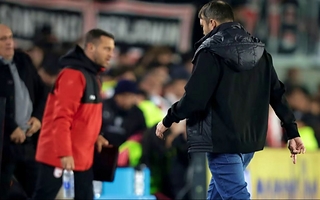 Día clave para Coudet en River: se define su futuro tras la eliminación