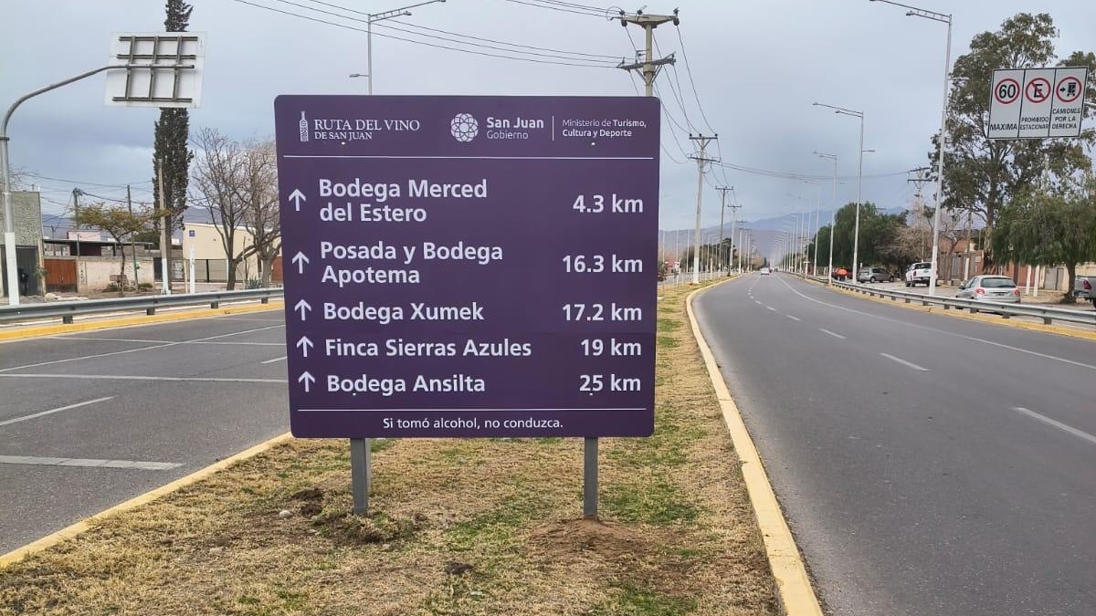Nueva cartelería turística para mejorar la orientación de los visitantes en San Juan. FOTO: Gentileza